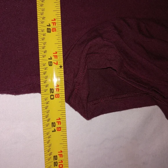 American Eagle 2Pc Bundle Gray Sweatshorts & Burgundy Tee XL - Picture 6 of 16